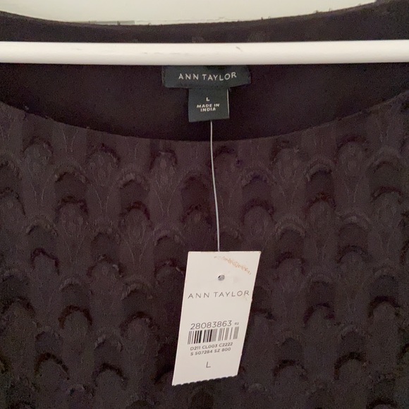 Ann Taylor Black Textured Long-sleeve Top - Picture 2 of 4